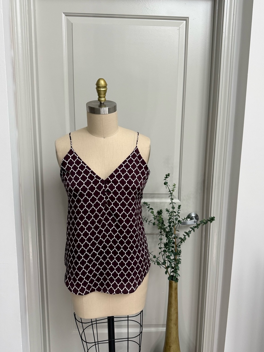 Express Burgundy and White Geometric V-Neck Cami
